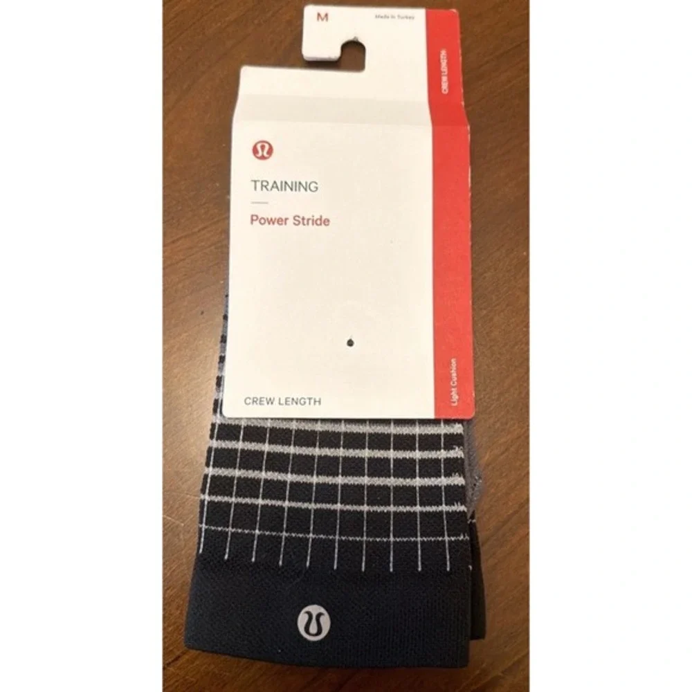 Lululemon Power Stride Crew Sock Black‎  Reflective Size Medium (6.5-8.5)